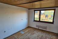 Sanierungsbedürftiges Haus mit Potenzial in attraktiver Lage - ab sofort verfügbar!
