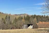 Sonniges Baugrundstück in sanfter Hanglage in wunderschöner Weinregion!