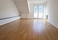 WASAGASSE, FERNBLICK, sonniges 92 m2 Dachgeschoß mit 6 m2 Balkon, 3 Zimmer, Wohnküche, 2 Bäder, Parketten, Hofruhelage