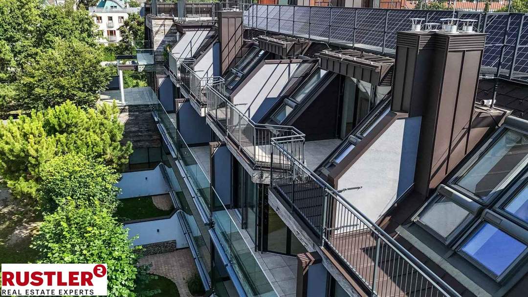 Westseitige 3 Zimmerwohnung mit ca. 30m² Terrasse und besonderem Wohngefühl