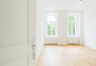 Elegante Altbauwohnung im Erstbezug nach Sanierung!! + Parkblick + großzügige Raumgestaltung