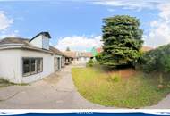 Kaiserebersdorf: Grundstück mit Altbestand und Entwicklungspotenzial