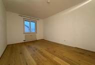 Stadtnahe charmante - 4 Zimmer Wohnung mit Loggia