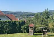 "Großartiger Familiensitz mit Wald!"