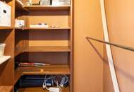 KLEIN UND SMART - DORT WO DIE TRAUBEN HÄNGEN