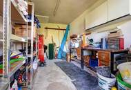 Gepflegtes Einfamilienhaus mit großem Garten, Garage &amp; Ausbaupotenzial in Hauskirchen