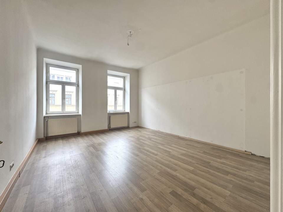 Investieren in Toplage - Renovierungsbedürftige 2-Zimmer Wohnung in der Pilgramgasse