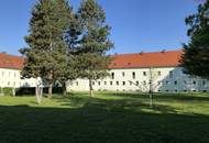 Stilvolle 3-Zimmer Wohnung mit praktischer Raumaufteilung und Wohlfühlcharakter in Steyr Münichholz verspricht 1A-Infrastuktur! Große Fenster, modernes Badezimmer und gepflegte Böden garantieren höchste Wohnqualität!
