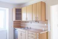 Sanierte 4 Zimmer Wohnung im Haus mit einem großen Garten