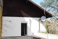 FÜR SINGLES ODER PAARE MIT FIXEM EINKOMMEN - GROSSZÜGIGE WOHNUNG MIT TERRASSE