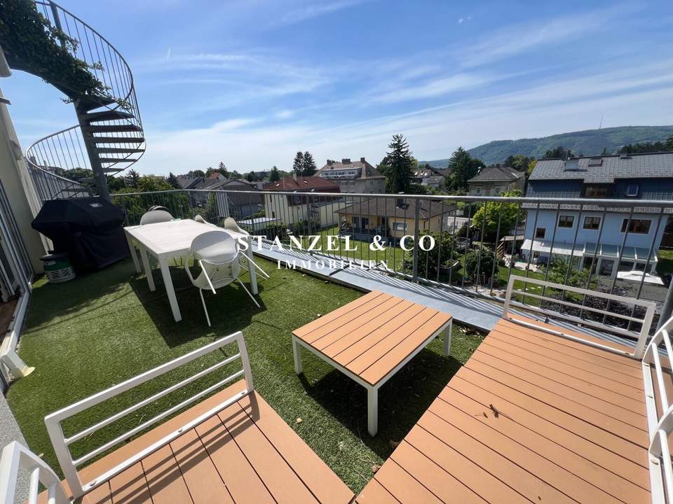 DACHGESCHOSS MIT HERRLICHEN TERRASSEN & FERNBLICK