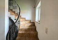 „Geräumiges Zweifamilienhaus mit Garten in ruhiger Lage von Munderfing“