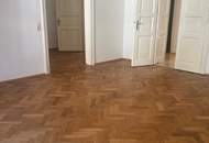 Charmante 3 - Zimmer - Altbauwohnung mit Balkon im Bezirk Jakomimi - WG - geeignet!