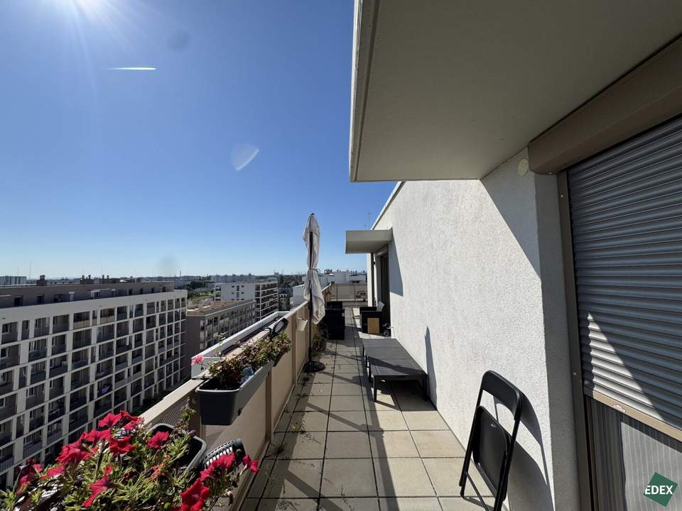 Attraktive 3-Zimmer-Wohnung mit Terrasse nahe U1 Rennbahnweg