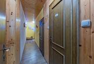 Ihr privates Wohnparadies - Stilvolles Zuhause mit Pool, Balkon, Doppelgarage &amp; 2 Wintergärten!