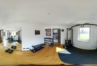 „Wo Wohngenuss beginnt“ – stilvolles, neuwertiges Einfamilienhaus