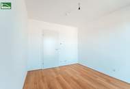 Da kommen Sie zur Ruh' - westseitiger 3.Zimmer-Erstbezug mit Balkon in Grünruhelage - "Hirschfeld - naturnah wohnen" - Provisionsfrei