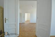 Gepflegtes Wohnen mit viel Platz - 4 Zimmer Etagenwohnung mit Loggia in zentraler Lage