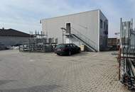 Betriebsgelände mit Halle in Untersiebenbrunn