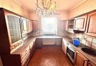 Traumhaftes Einfamilienhaus in Lassee: 9 Zimmer, Garten, Balkon und mehr!