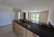 Neuwertige, sonnige 4-Zimmer Whg. mit Terrasse und Eigengarten