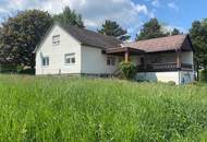 Einfamilienhaus mit großem Garten in Ruhelage und herrlichem Fernblick!