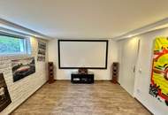 Großzügiges Wohnhaus mit Pool, Heimkino und Sauna in ruhiger Lage!