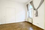 Exquisite Altbauwohnung nahe Arenbergpark – Eleganz, Ruhe &amp; urbaner Lifestyle