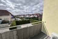 Sonniges Eckreihenhaus mit Pool, Garage und Keller!