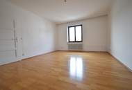 Sonnige 4-Zimmer-Wohnung mit Garten in TOP LAGE! Neuschönau!!