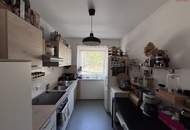 Freundliche 2-Zimmerwhg. in herrlicher Sonnenlage im Grünen – mit Balkon &amp; Garage!