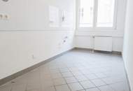 Topsaniertes, hofseitiges Büro mit 180m² &amp; effizientem Grundriss beim Museumsquartier! Optionale Parkplätze vorhanden!