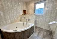 Unschlagbares Top-Angebot ! Luxuriöser Bungalow mit hochwertiger Ausstattung, Hohenems, zentrumsnah, sehr geräumige Dreier-Garage mit Fernbedienung, viel Grundstücksfläche, Gartenanlage, mit Terrasse, sehr gute Privat-Parksituation, Ruhelage, Sackgasse.