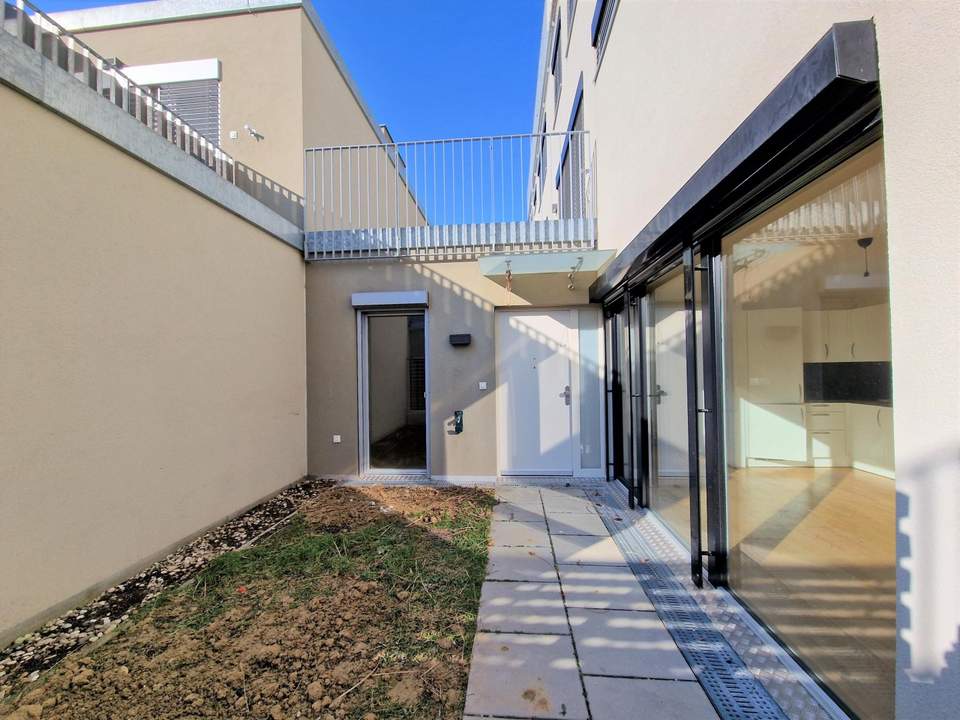 **Für den Sommer gerüstet** Schicke Gartenwohnung in Ruhelage