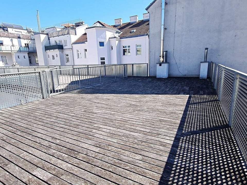 LORYSTRASSE, U3-Nähe, 61 m2 Neubau mit 80 m2 Terrasse, Wohnküche, 1 Zimmer, Duschbad, Parketten, 1. Liftstock, vermietet