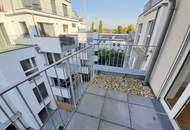 Helle 2-Zimmer-Dachgeschosswohnung mit Terrasse - in der Koloniestraße