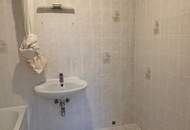 360 TOUR // KLASSISCHE ALTBAUWOHNUNG