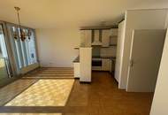 Zentral gelegene 2 - Zimmerwohnung mit Loggia nahe MUMUTH und Stadtpark