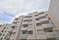 Hofruhelage: Klimatisierte DG-Wohnung und zwei Terrassen