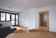 Großzügige 4-Zimmer-Wohnung mit Balkon und Garage in Krumegg