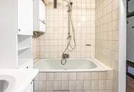 NOCHMALIGE PREISREDUKTION!!! Großzügige Wohnung mit Loggia 3 Zi, (4.möglich) + Carport!