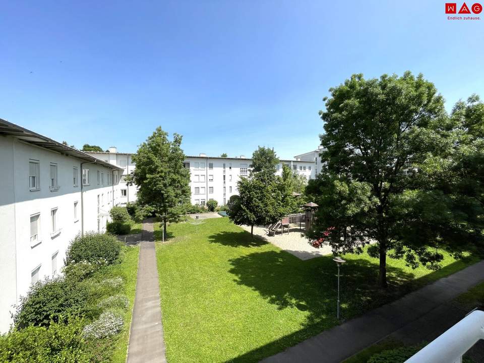 Wohnen im Grünen mit Top-Infrastruktur: 3-Zimmer-Wohnung mit Loggia & Tiefgarage in Linz-Oed