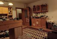 Preisreduktion! CHARMANTES EINFAMILIENHAUS MIT NEBENGEBÄUDEN, GARAGE & GARTEN IN GUT GEPFLEGTEM ZUSTAND