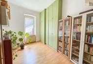 Großzügige, stilvolle Wohnung mit Charakter