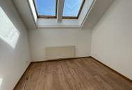 Geförderte 3-Zimmer Dachgeschosswohnung mit großen Balkon und KFZ-Parkplatz zu vergeben!