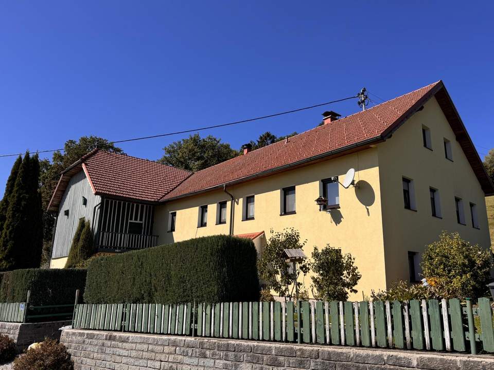 Ländlicher Wohntraum mit viel Platz zum Leben