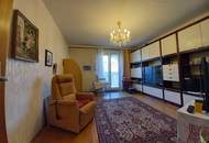 Charmante, ruhig gelegene 3 Zimmer-Wohnung, zentral begehbar, mit Balkon - WG geeignet