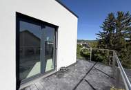 NEUBAU IN ZENTRUMSNÄHE! 5 ZIMMER-ZIEGELHAUS MIT 2 BÄDERN UND 3 WC´S.