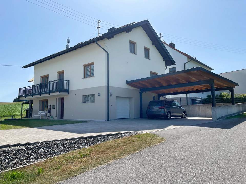 Stilvoll elegantes Einfamilienhaus - Schardenberg/Gattern