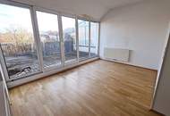 TERRASSENHIT, DACHGESCHOSS, 138 m2 Maisonette mit 45 m2 Terrasse, 3 Zimmer, Wohnküche, Wannenbad, Rembrandtstraße